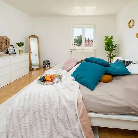 1og Mitte Schoene 2-zimmer City Naehe Salzburg *